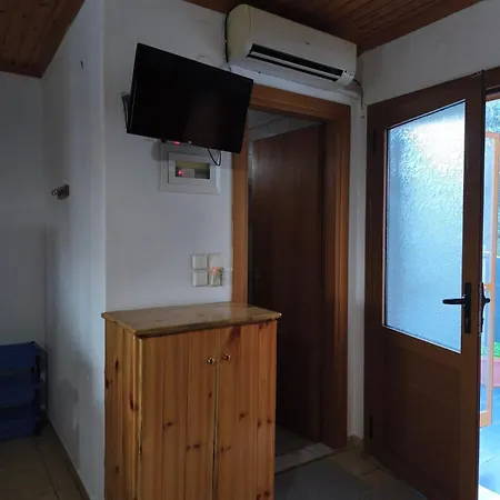 Vaso Apartment Alikí